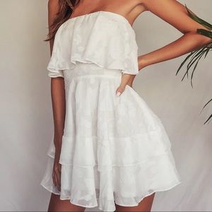 True Lover Burnout Floral Ruffled Strapless Mini